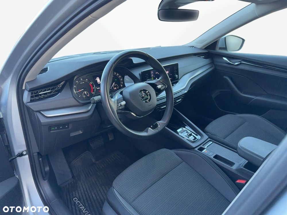 Skoda Octavia - 10