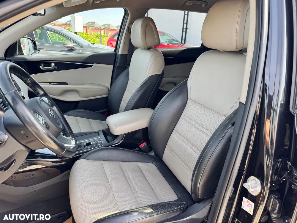 Kia Sorento 2.2 CRDi AWD Aut. Vision - 33