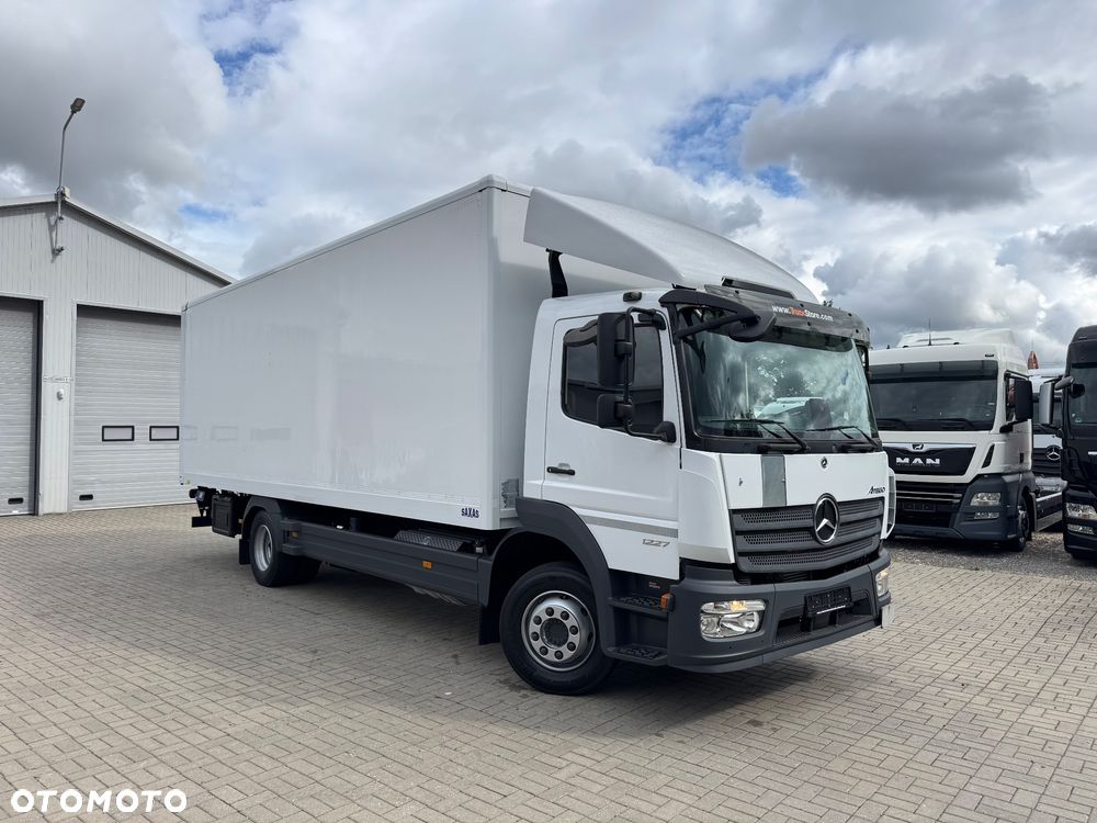Mercedes-Benz ATEGO - 13