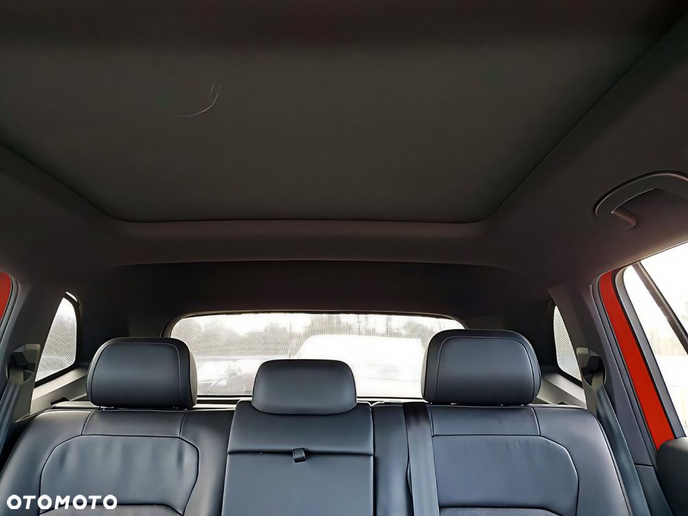 Volkswagen Tiguan - 10