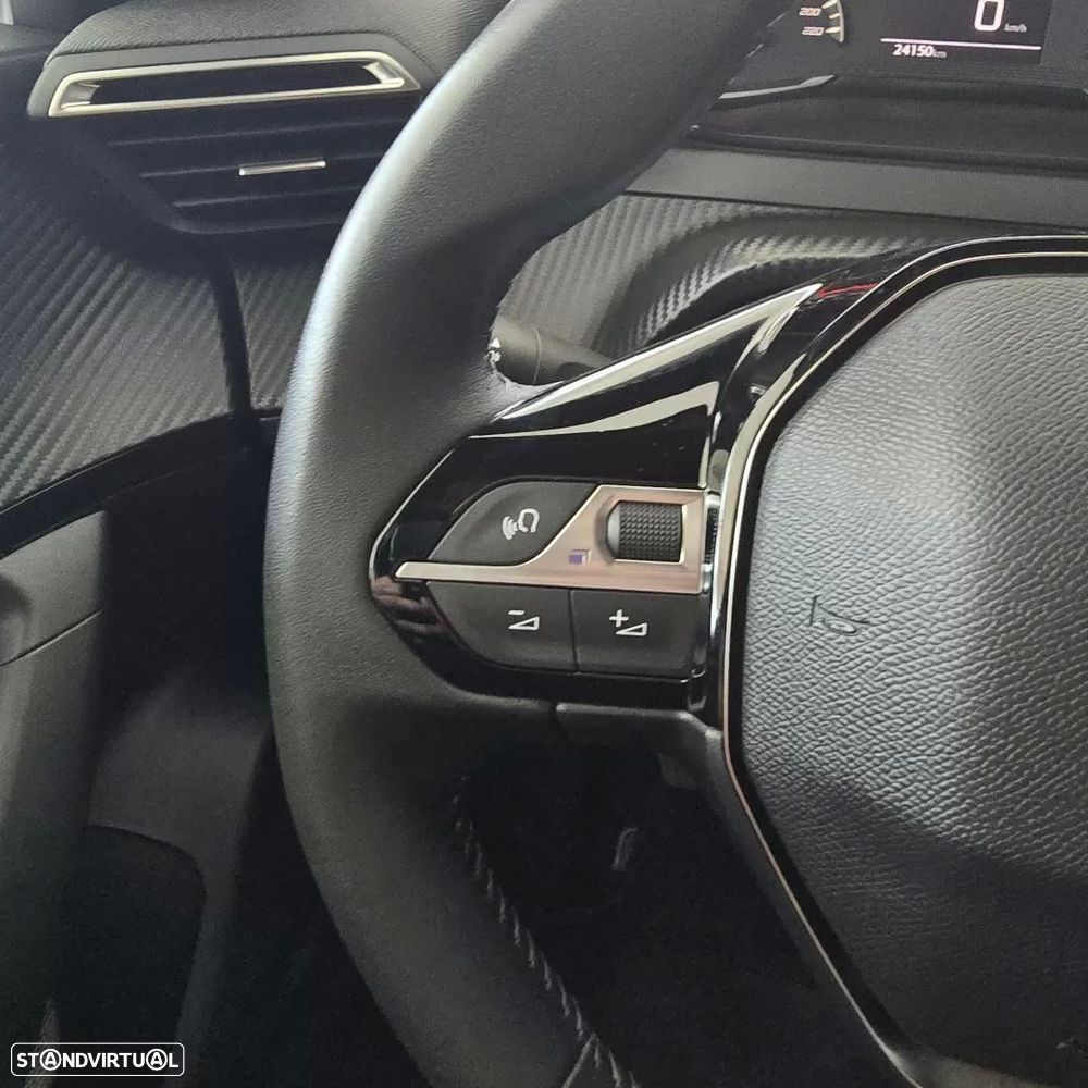 Peugeot 2008 1.2 PureTech Style - 26