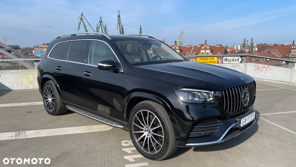 Mercedes-Benz GLS - 9