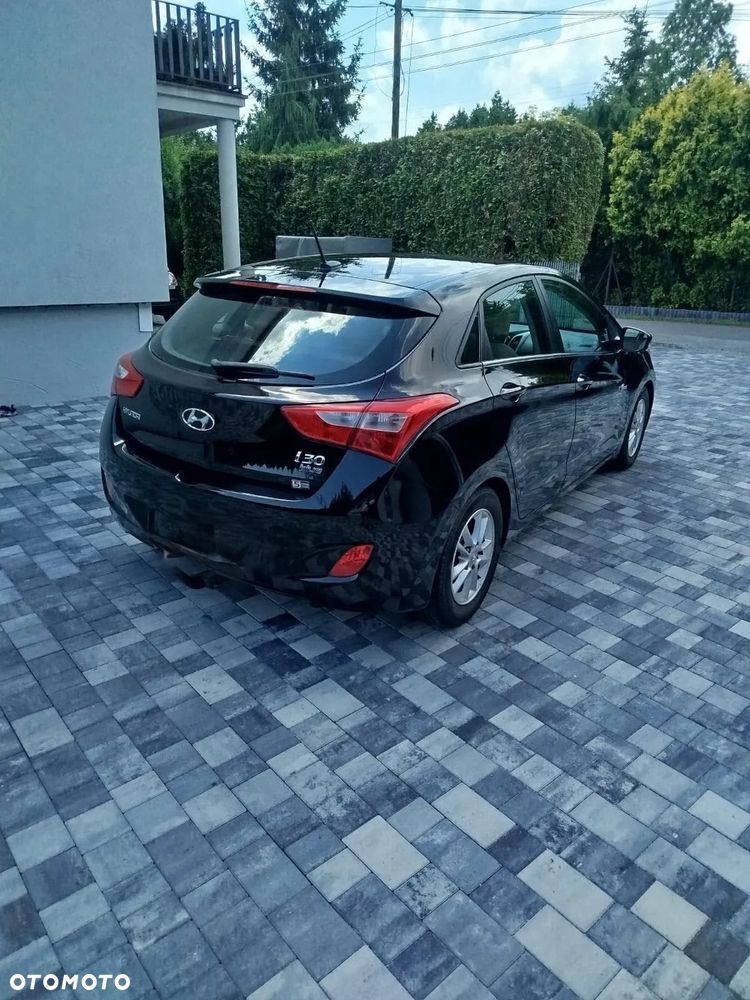 Hyundai i30 1.6 GDI Premium - 6