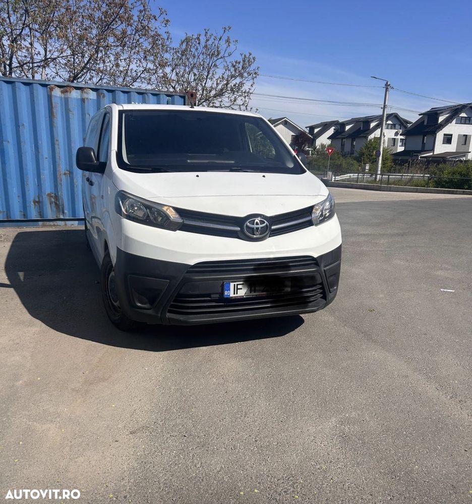 Toyota proace - 2