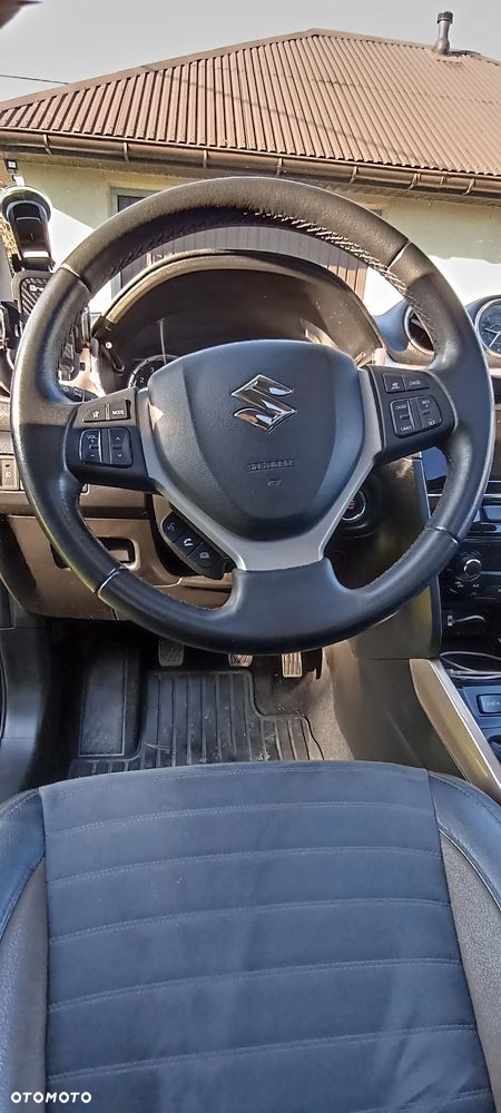 Suzuki Vitara 1.6 Elegance 2WD - 18