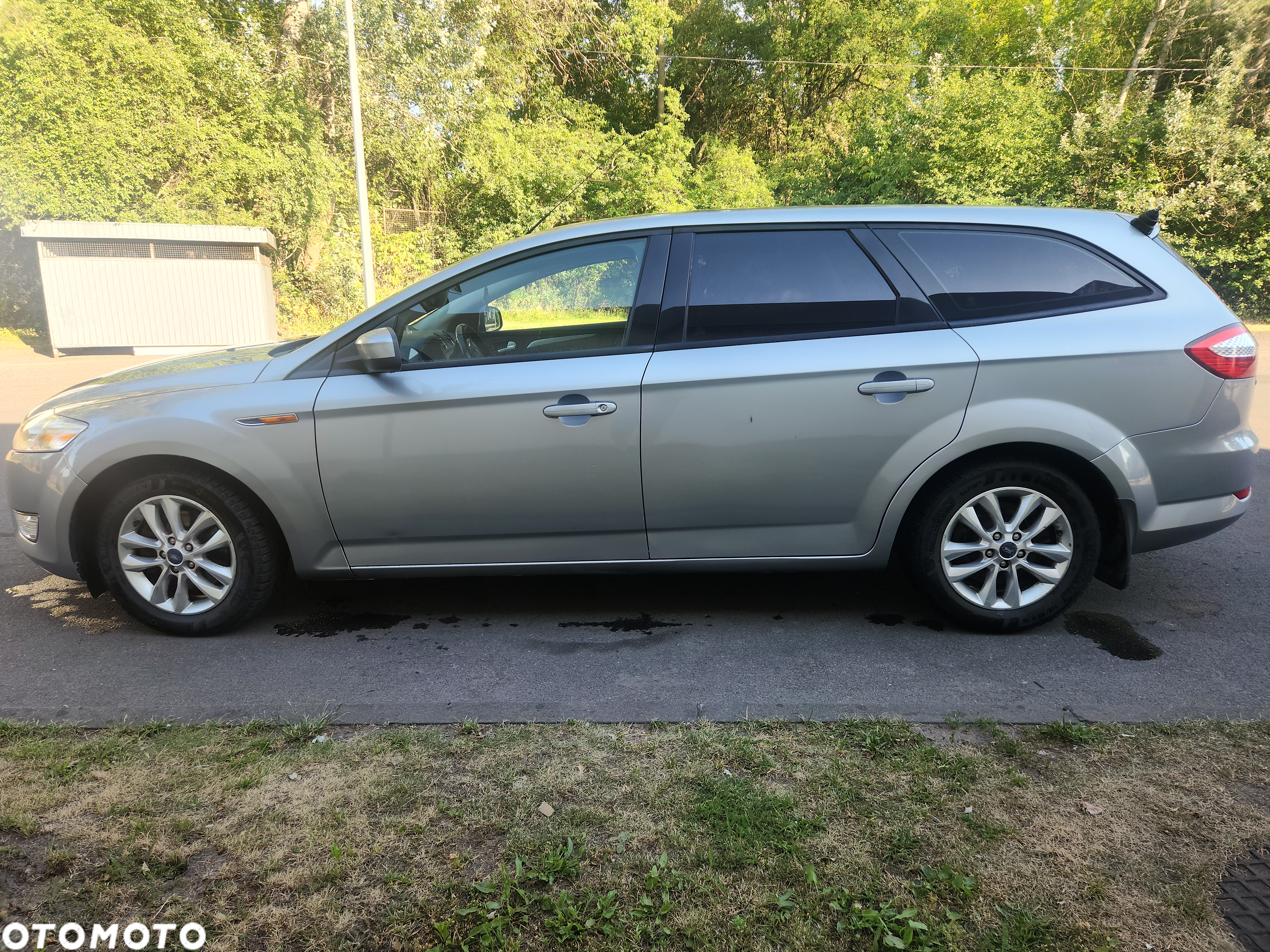 Ford Mondeo 2.0 TDCi Ghia - 3