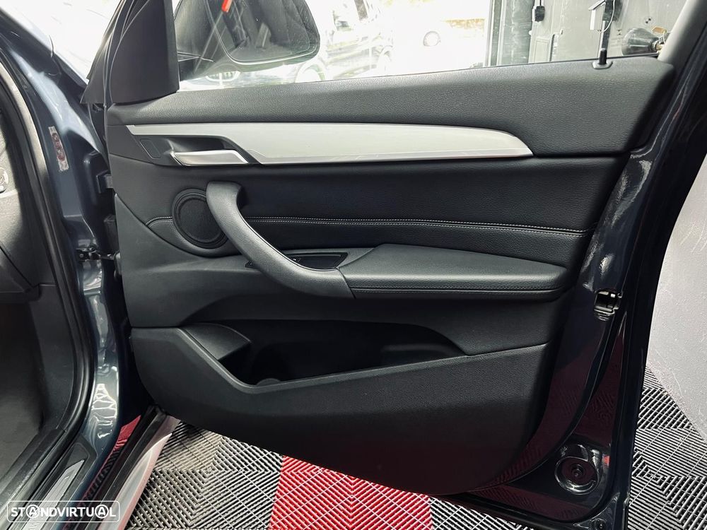 BMW X1 16 d sDrive Advantage - 26