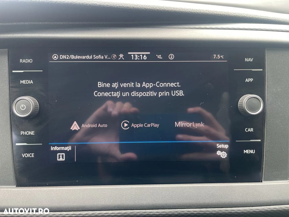 Volkswagen Transporter Kombi TDI Lang DSG - 22