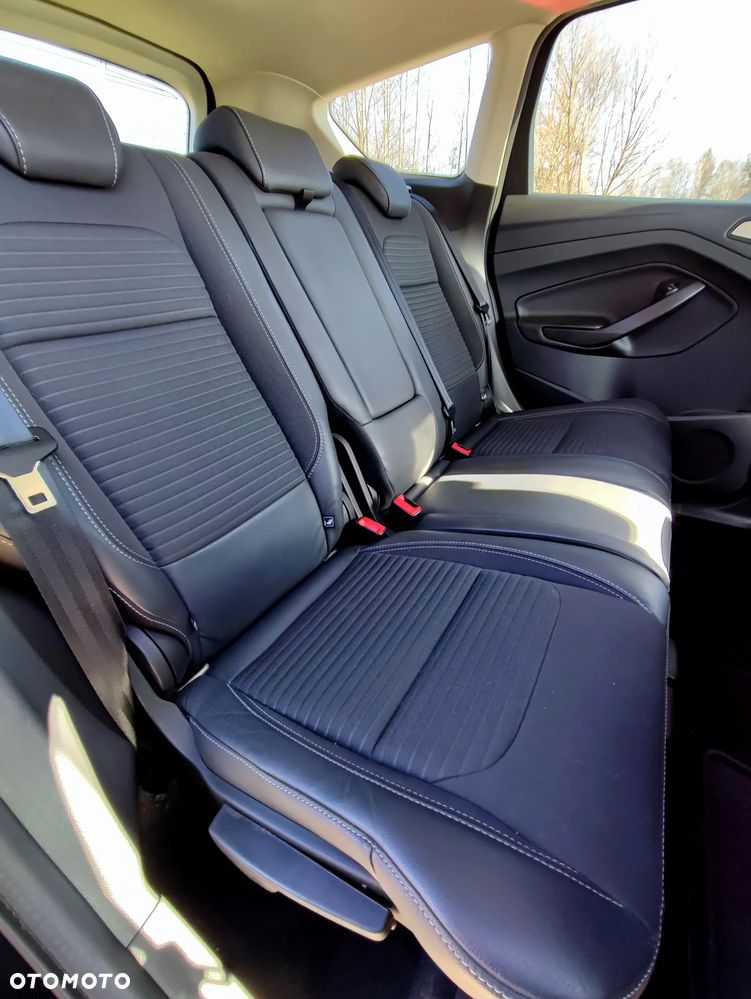 Ford Kuga 2.0 TDCi 4WD Titanium Plus - 23