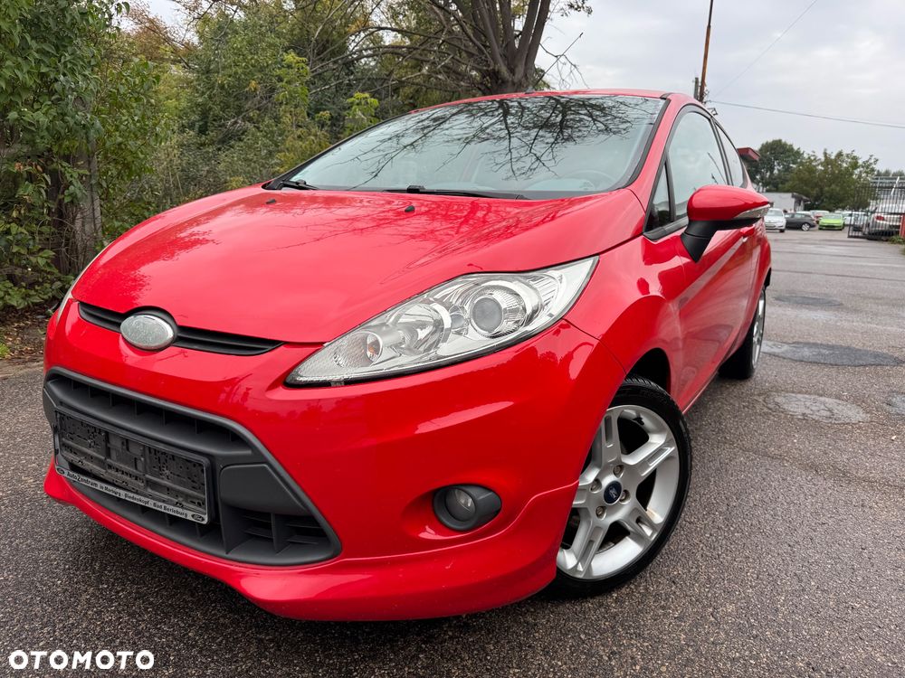Ford Fiesta 1.4 Champions Edition - 4