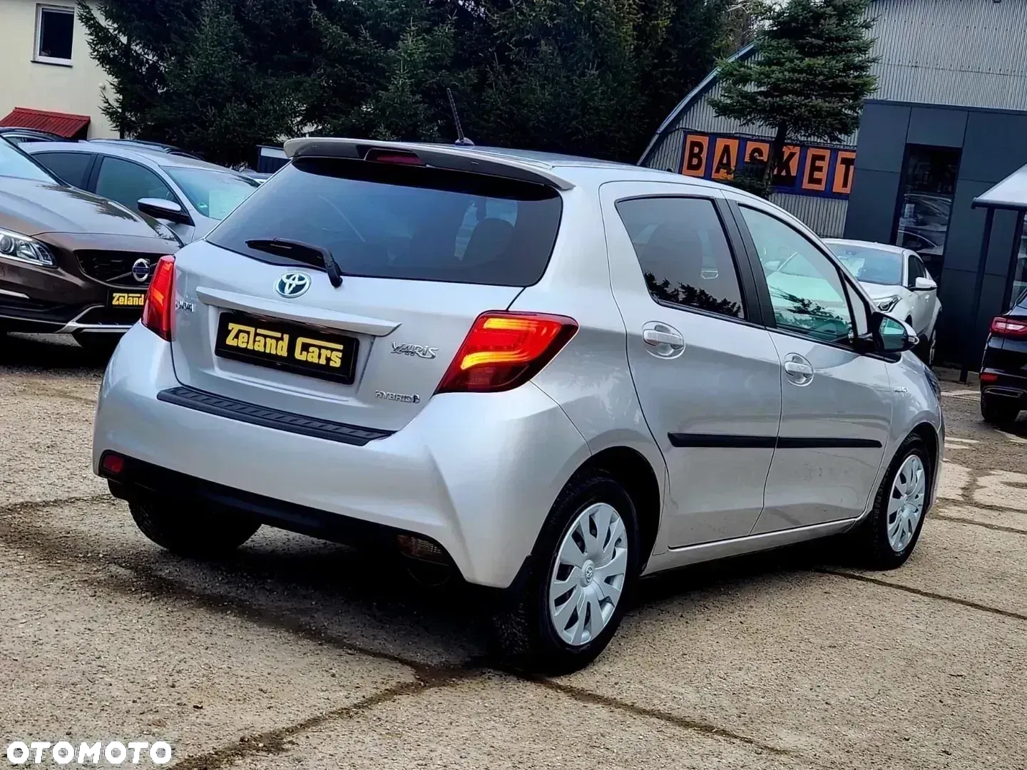 Toyota Yaris - 6