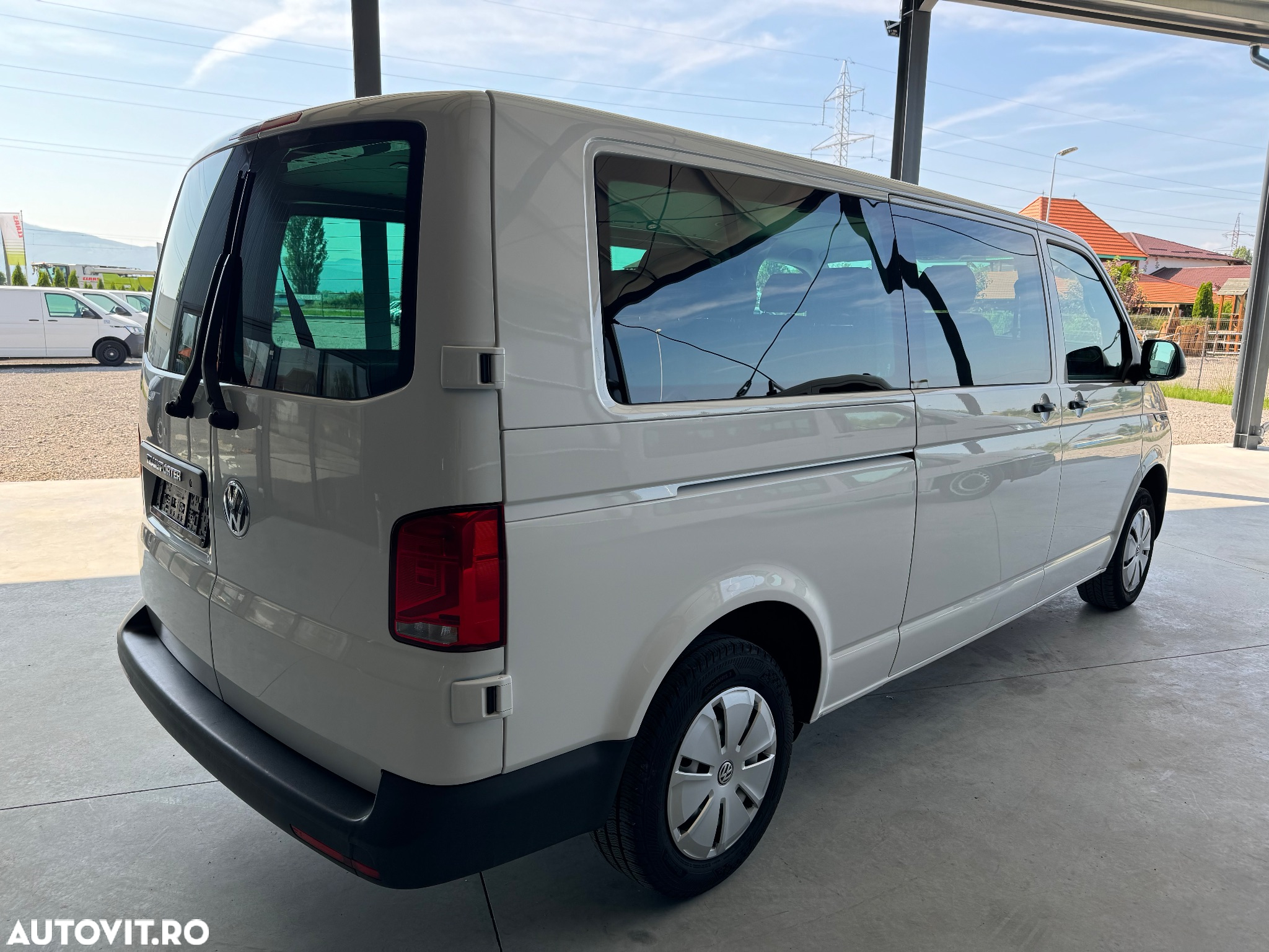 Volkswagen Transporter Kombi T6.1 2.0 TDI 81 kW LR - 3