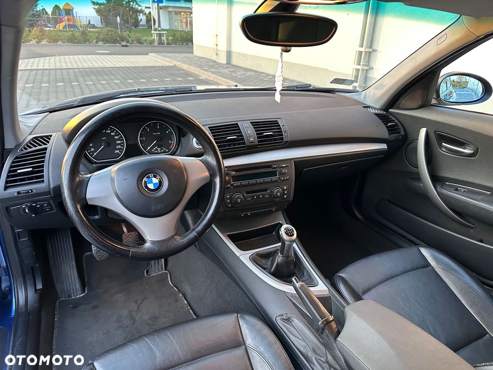 BMW Seria 1 118d - 12