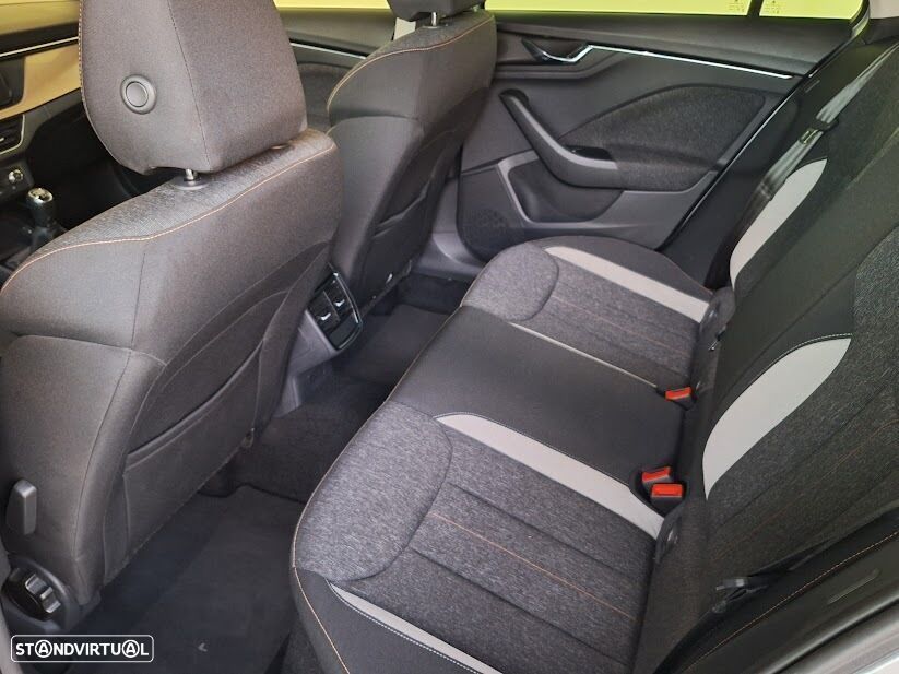 Skoda Kamiq 1.0 TSI Style - 11