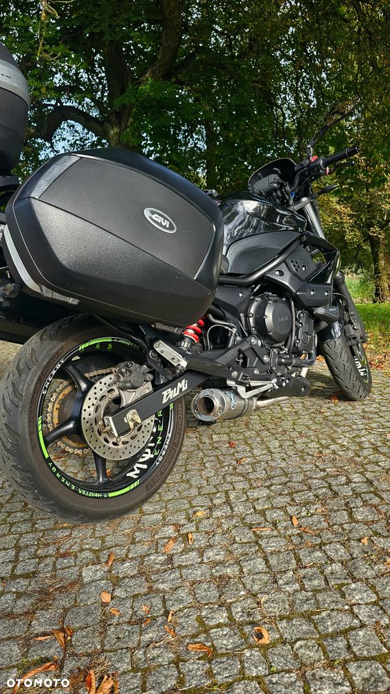 Yamaha XJ - 8