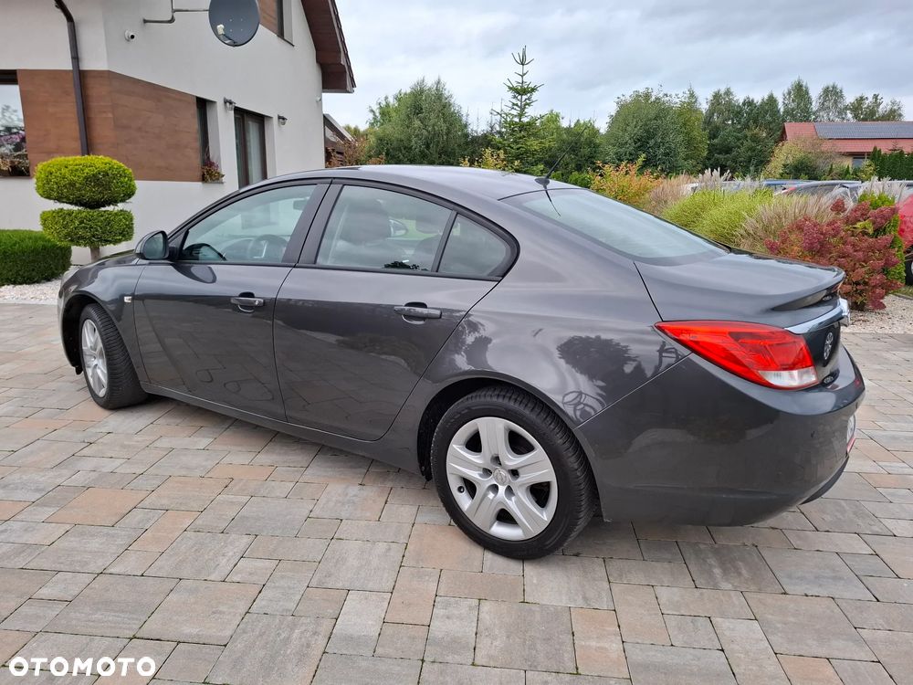 Opel Insignia 1.6 Design Edition - 13