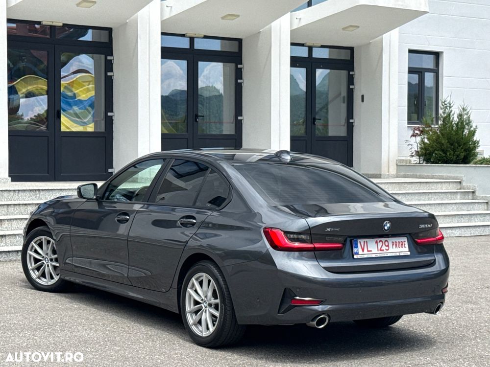 BMW Seria 3 320d xDrive Aut. Sport Line - 4
