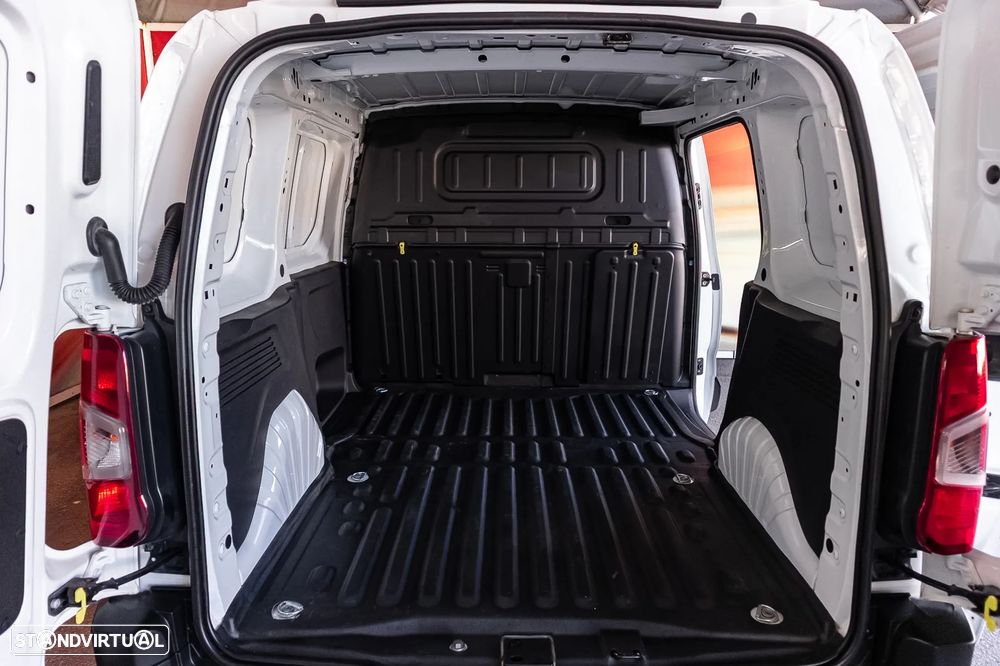 Peugeot Partner 1.6 BlueHDi 3Lug IVA Dedutível - 16