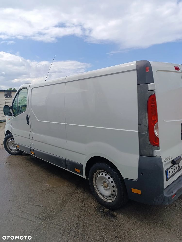 Opel Vivaro - 12
