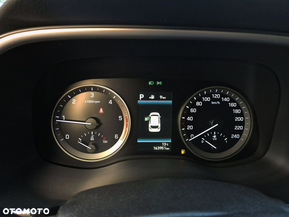 Hyundai Tucson 2.0 CRDI 4WD Automatik Premium - 14