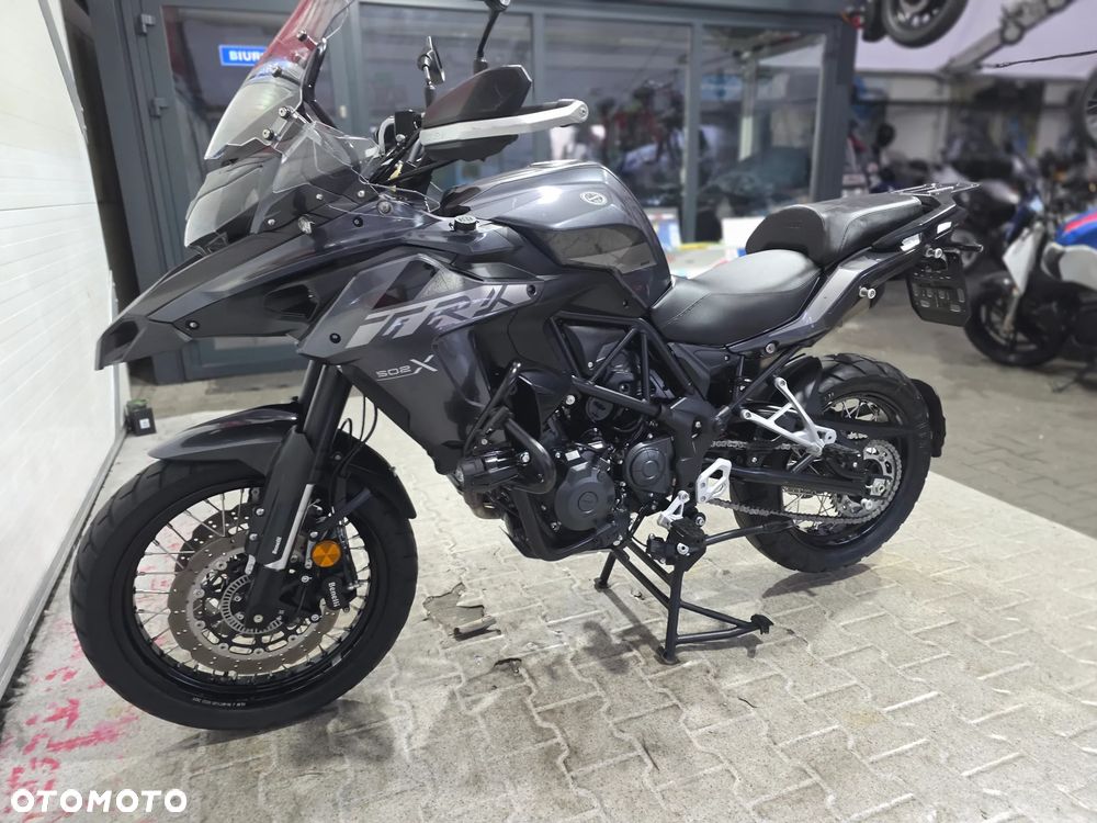 Benelli TRK 502 - 8