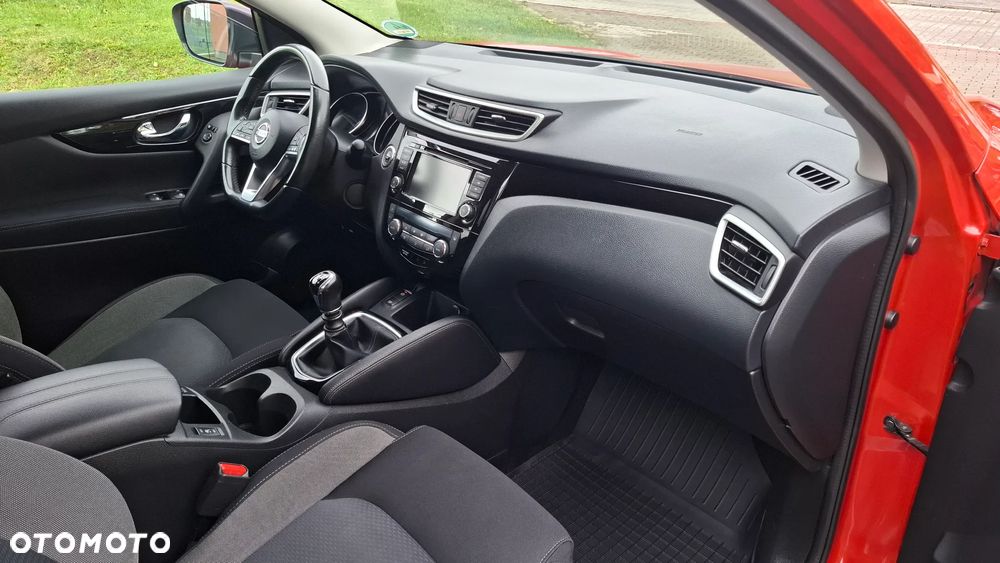 Nissan Qashqai 1.3 DIG-T Tekna+ - 10