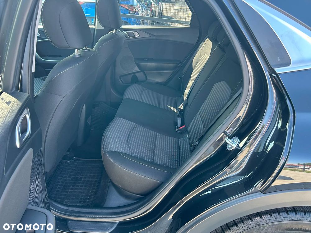 Kia XCeed 1.5 T-GDI M DCT - 11