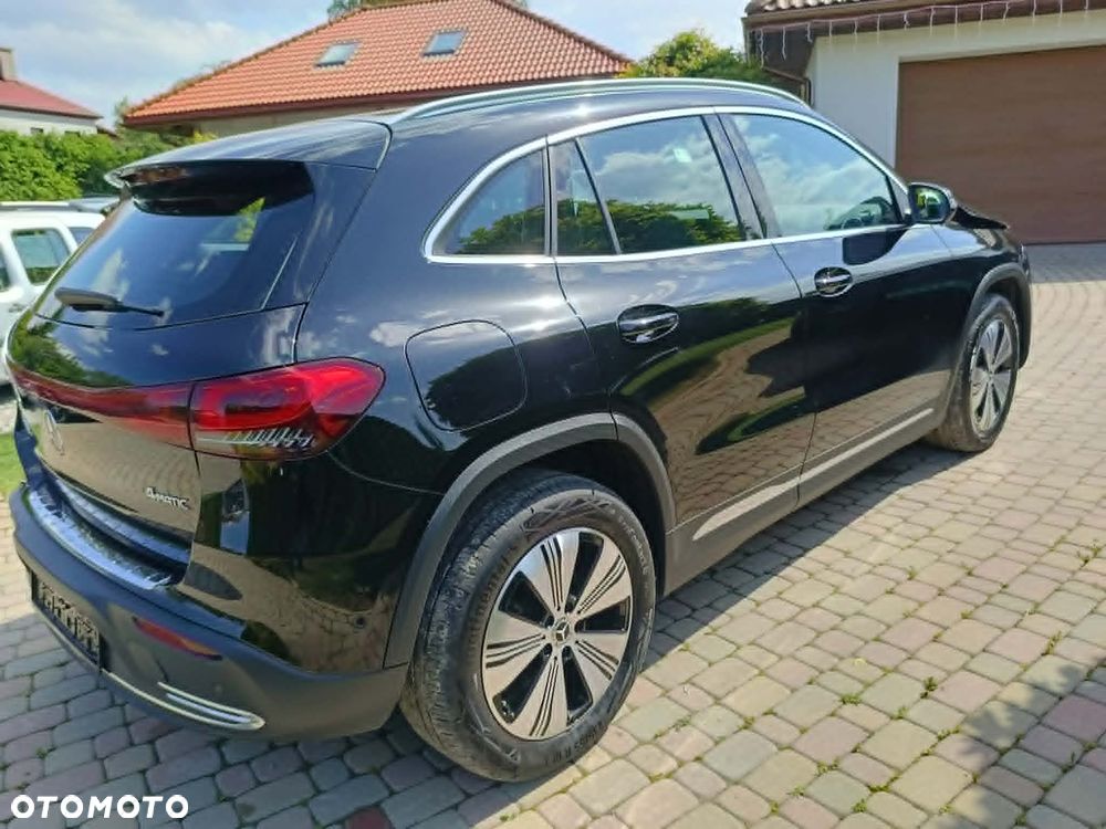 Mercedes-Benz EQA 300 4Matic Edition 1 - 4