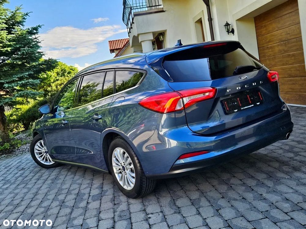 Ford Focus - 6