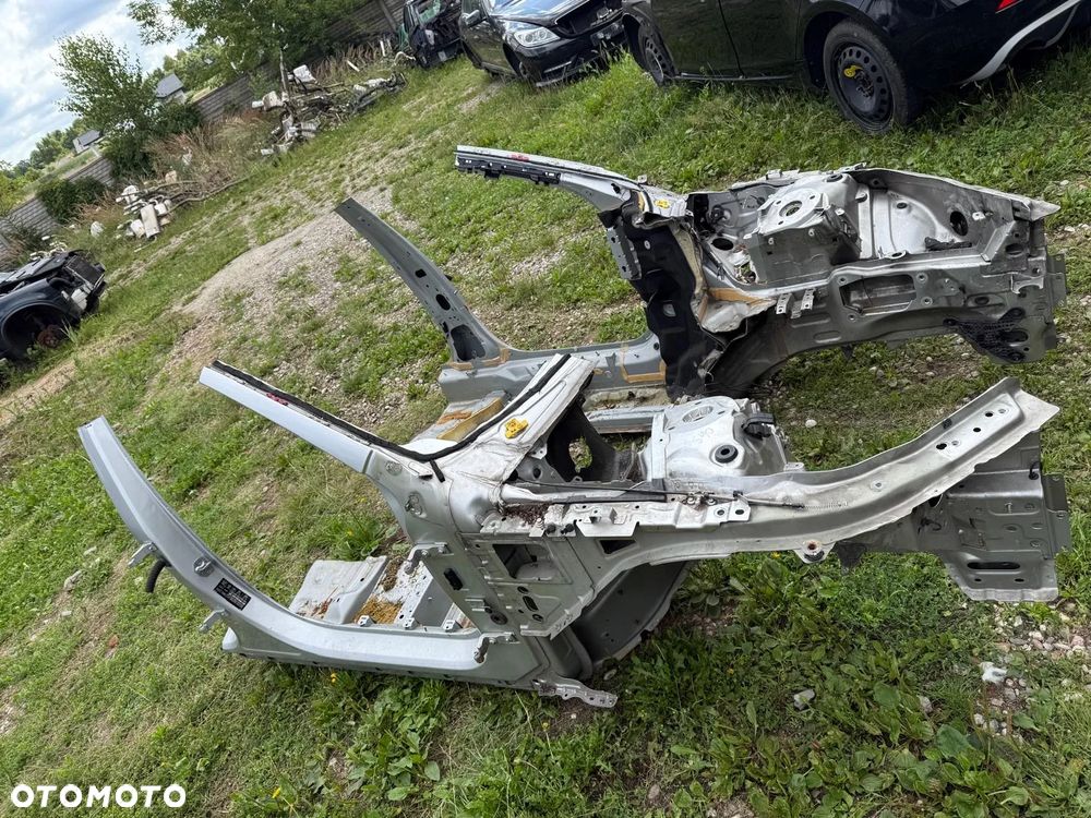 podluznica gira cwiartka prog slupek przod prawa slupek volvo s90 v90 - 1