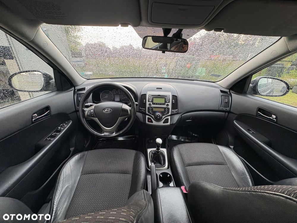 Hyundai i30 1.6 CRDi Premium - 7