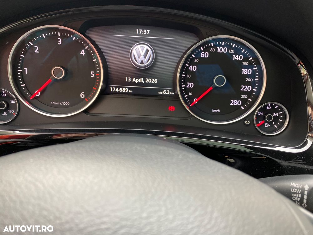Volkswagen Touareg 3.0 V6 TDI BMT - 8