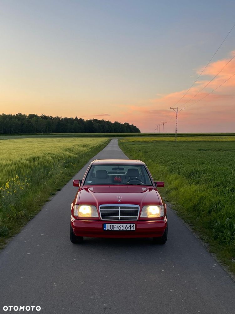 Mercedes-Benz Klasa E - 6