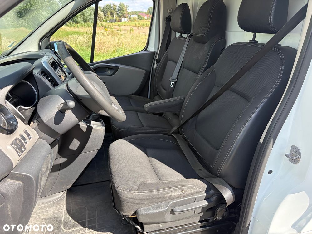 Renault Trafic - 14