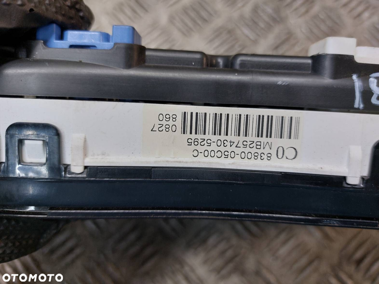 LICZNIK ZEGARY AVENSIS T25 LIFT 2.0 D4D MB257430-5295 83800-05C00-C - 4