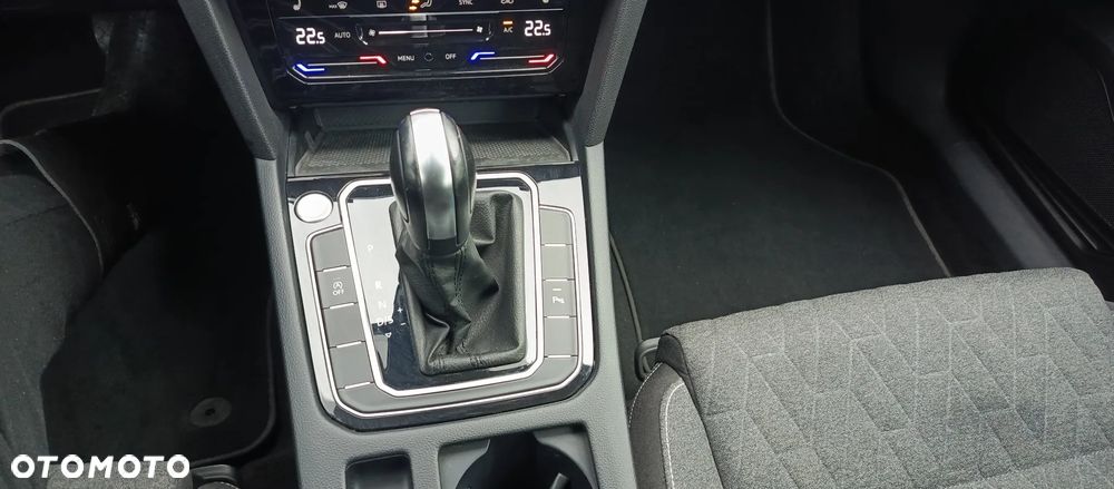 Volkswagen Passat 1.5 TSI ACT mHEV Trend DSG - 7