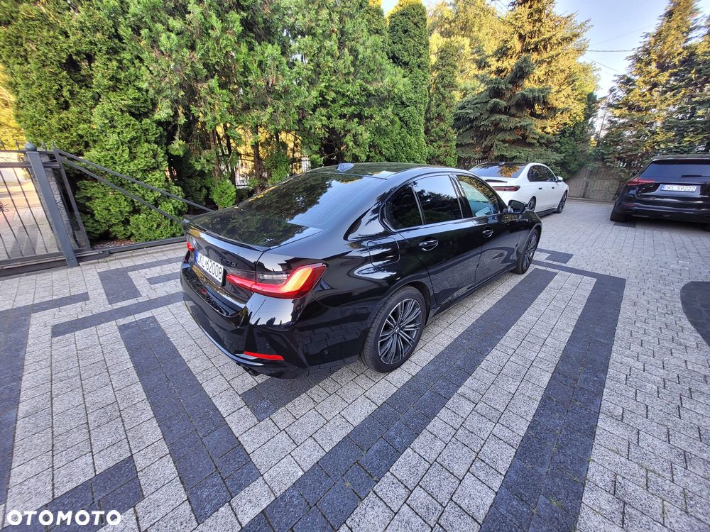 BMW Seria 3 320d mHEV - 9