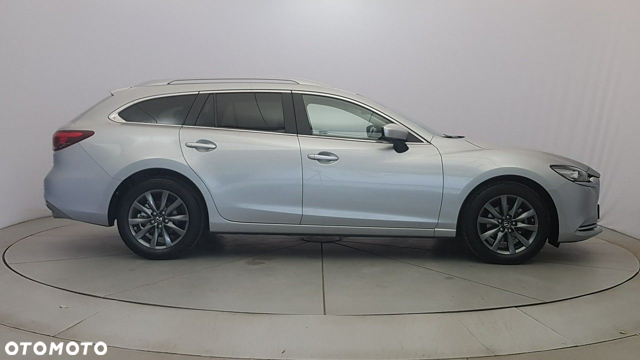 Mazda 6 - 8
