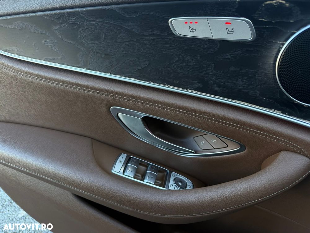 Mercedes-Benz E 220 d 9G-TRONIC - 11