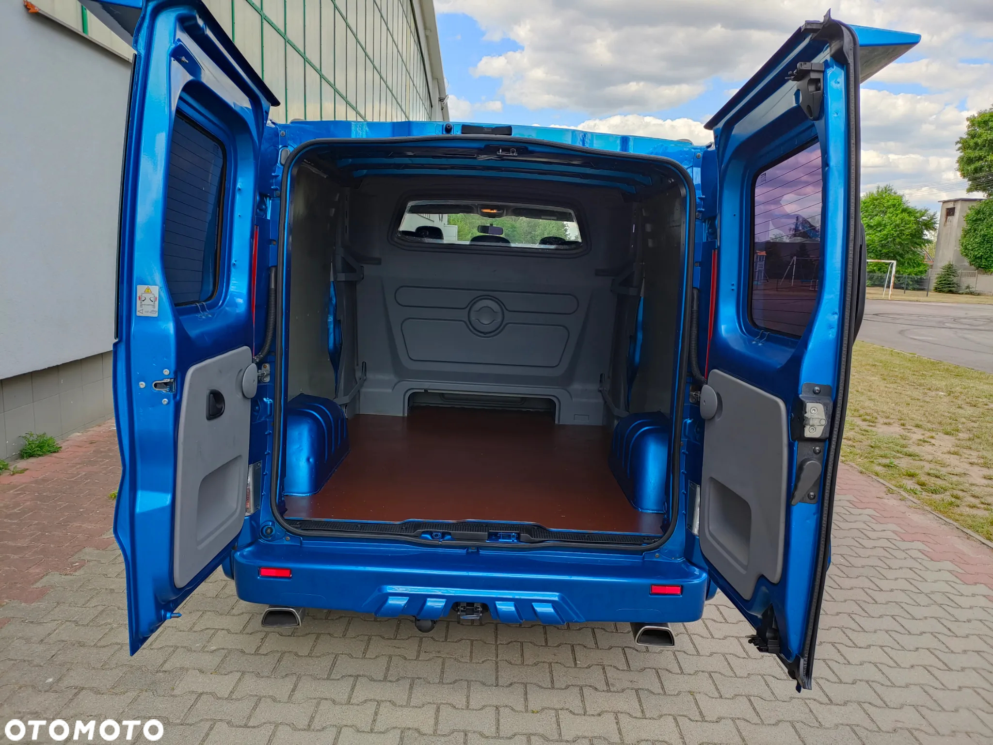 Renault Trafic brygadówka VPC - 24