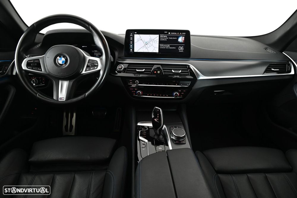 BMW 520 e Pack M - 3