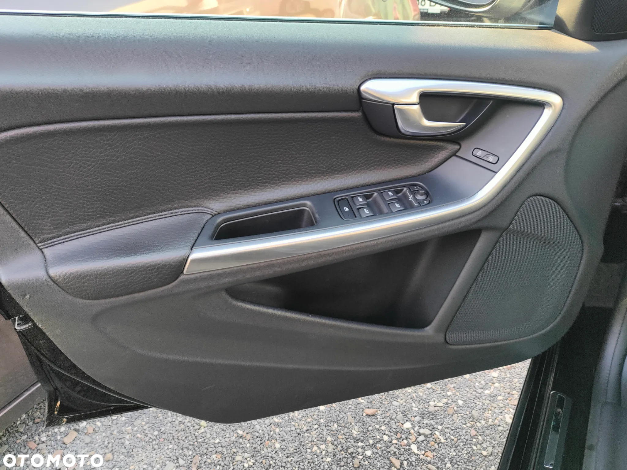 Volvo S60 2.0T Powershift Summum - 17