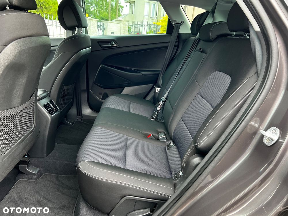 Hyundai Tucson blue 1.6 GDi 2WD Navi - 26