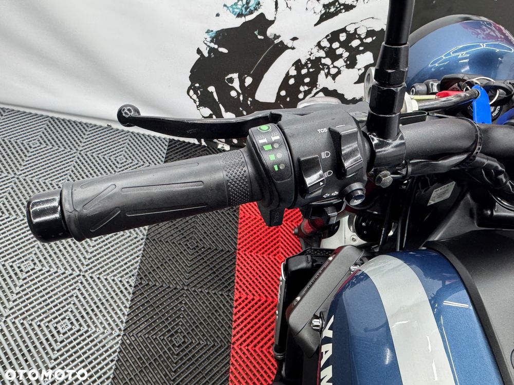 Yamaha XSR - 23