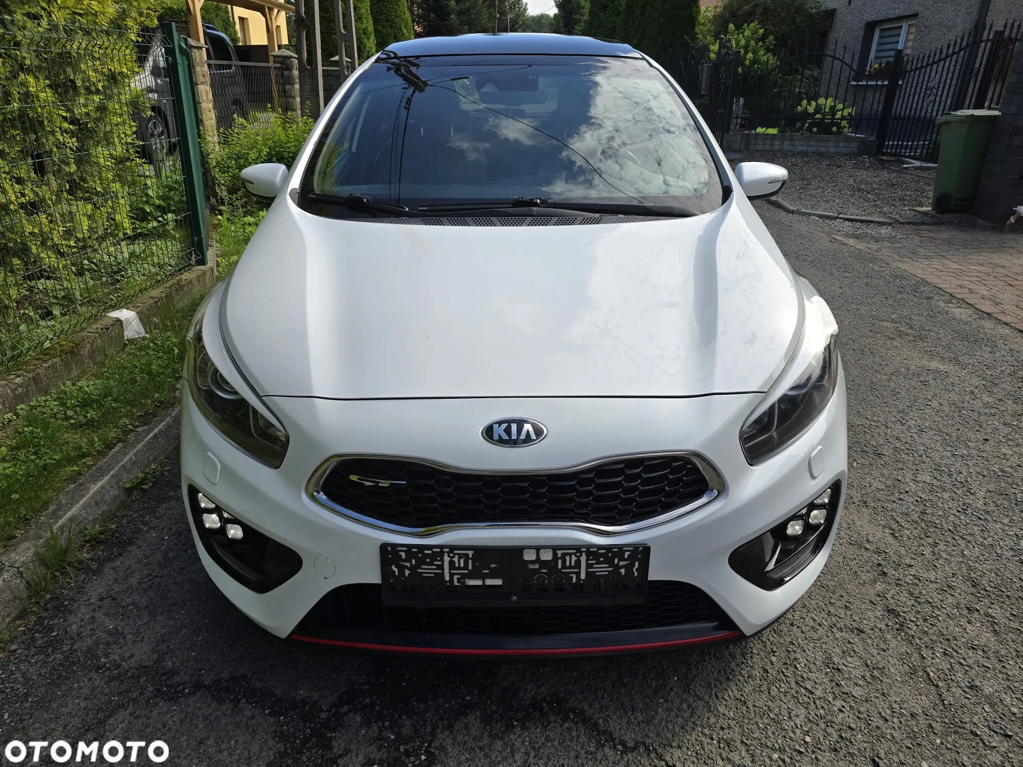 Kia Ceed 1.6 T-GDI GT - 19