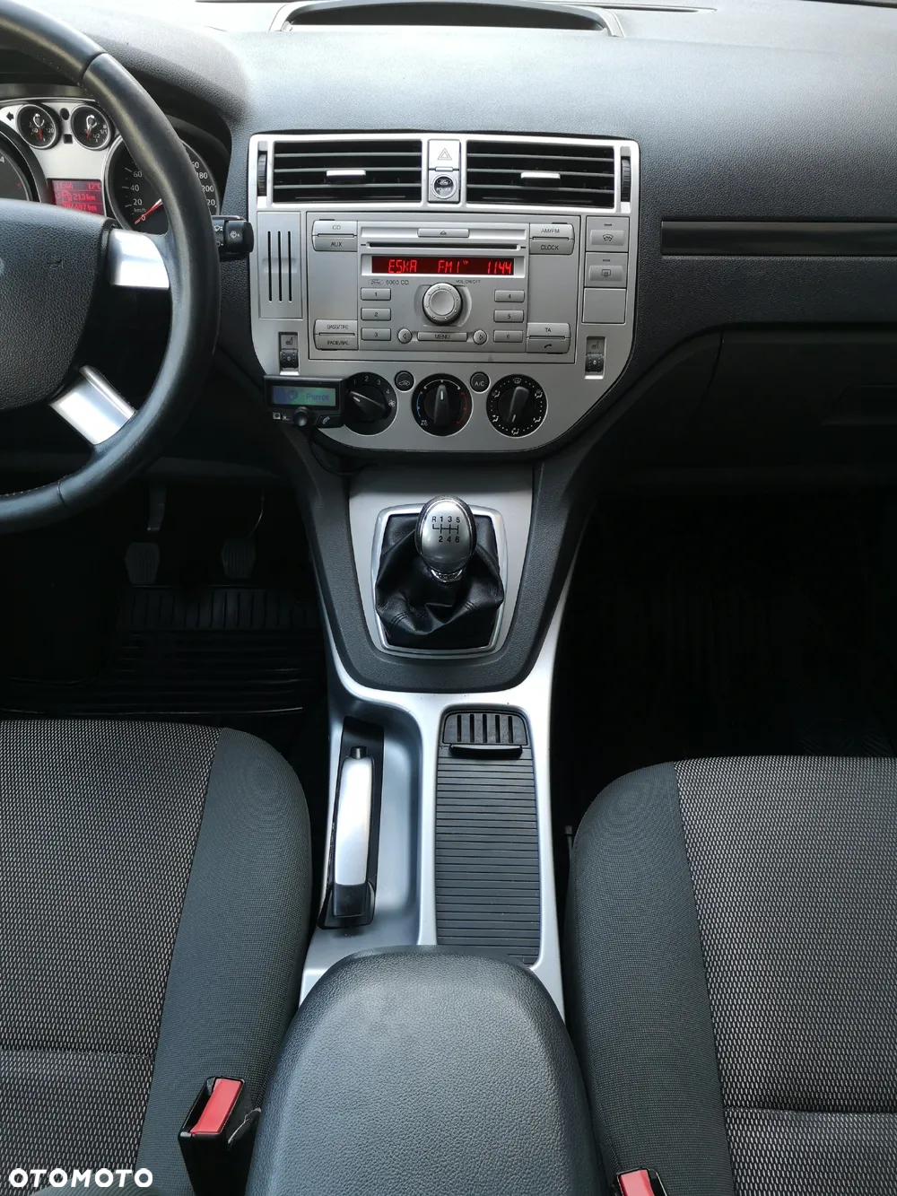 Ford Kuga 2.0 TDCi 2x4 Trend - 21