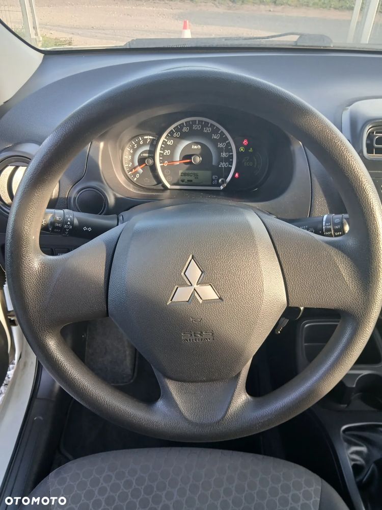 Mitsubishi Space Star - 17