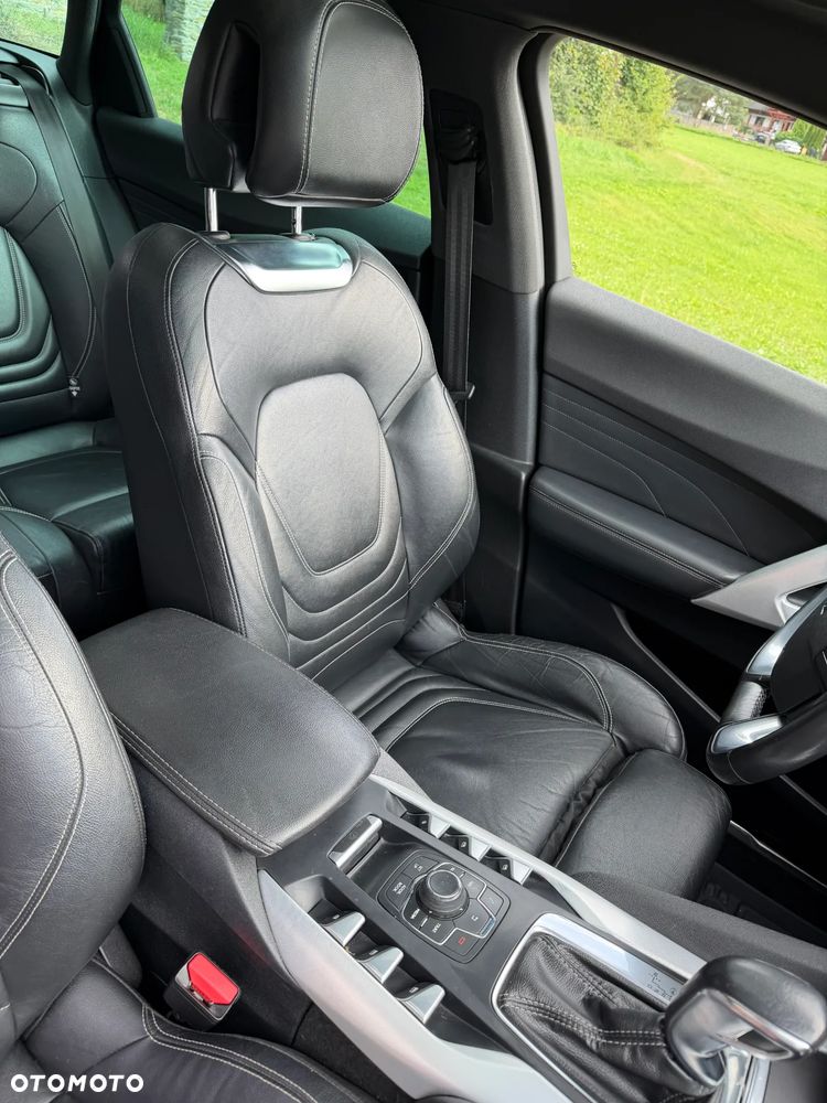 Citroën DS5 2.0 HDi SoChic - 11