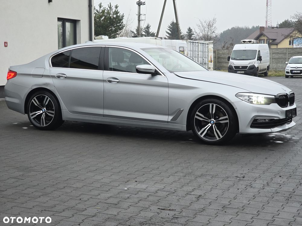 BMW Seria 5 520d - 12