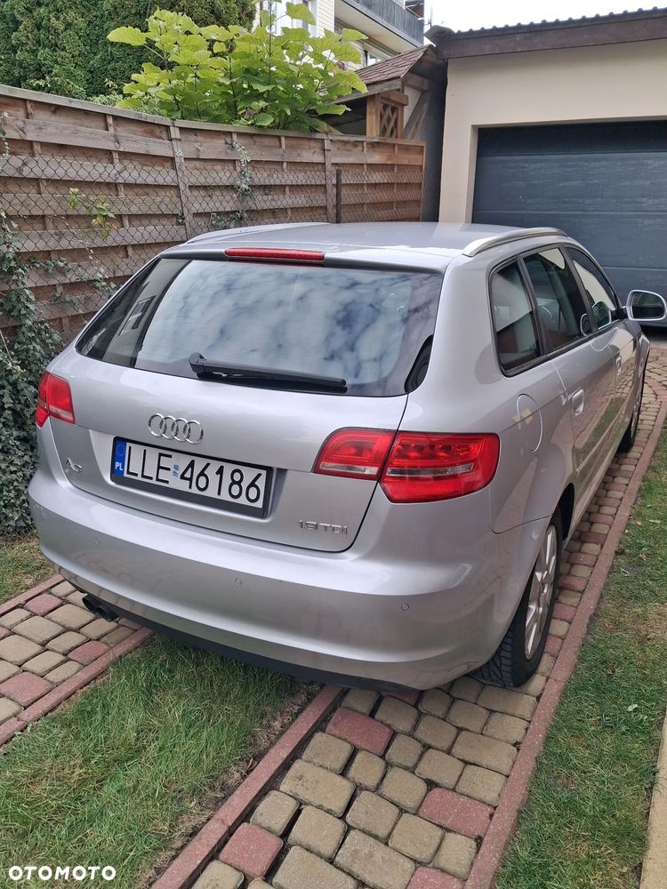 Audi A3 Sportback 2009 photo 3